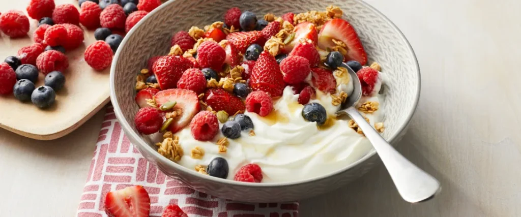Greek Yogurt Berry Bowl