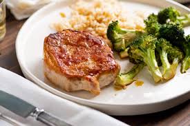 Pork Chops with Broccoli