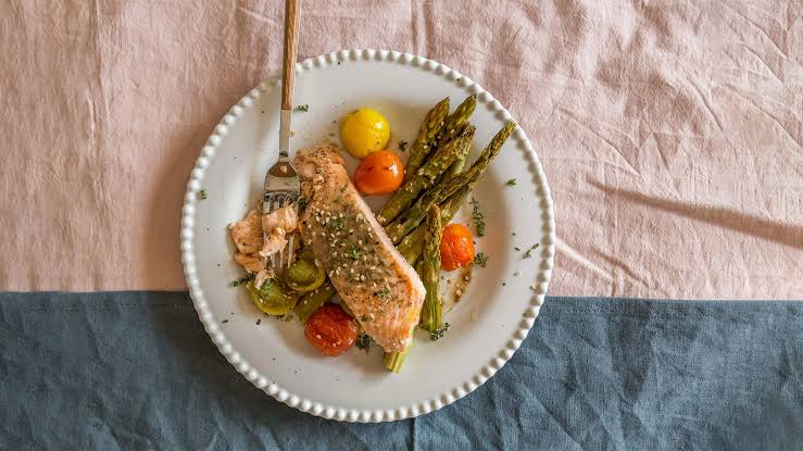 Salmon and Asparagus